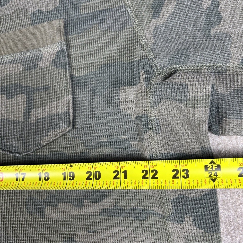 Duluth Trading Co Shirt Mens XL Green Camo Waffle Henley Long Sleeve Relaxed Fit - Picture 7 of 8